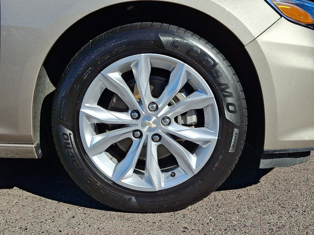 2023 Chevrolet Malibu LT Image 8 of 30