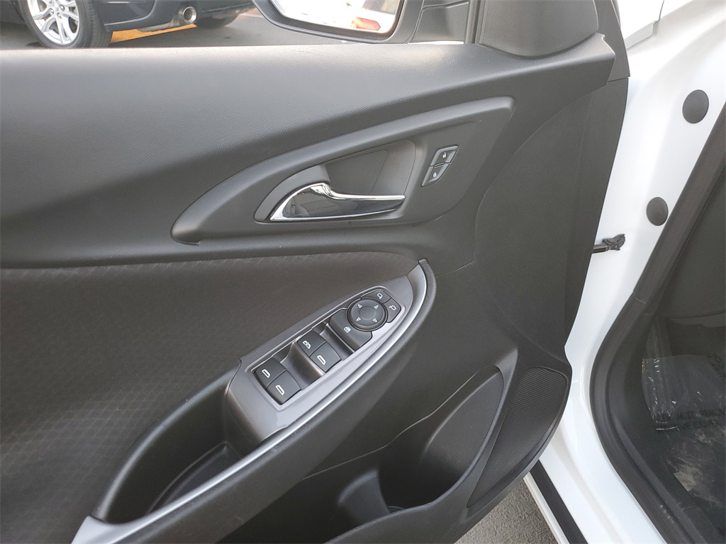 2023 Chevrolet Malibu LT Image 22 of 32