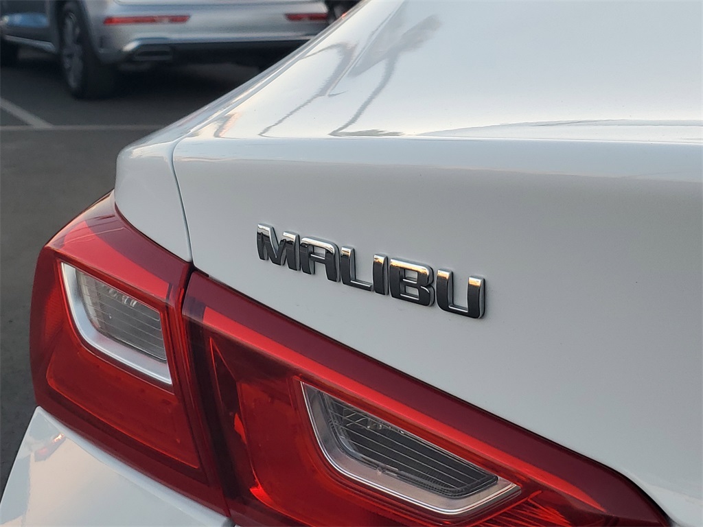 2023 Chevrolet Malibu LT Image 30 of 32