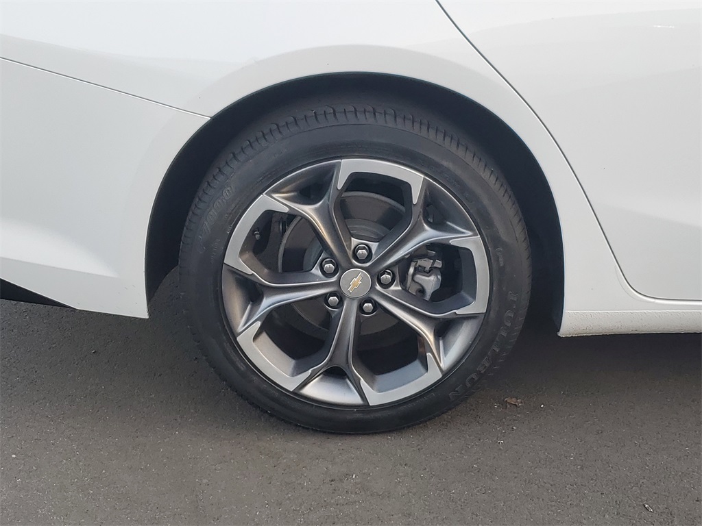 2023 Chevrolet Malibu LT Image 6 of 32