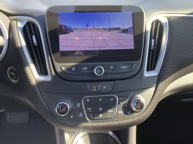 2023 Chevrolet Malibu LT Image 14 of 18