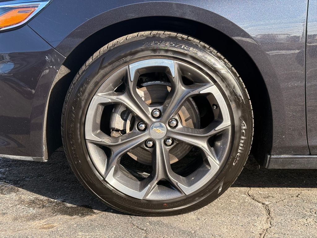 2023 Chevrolet Malibu LT Image 10 of 35