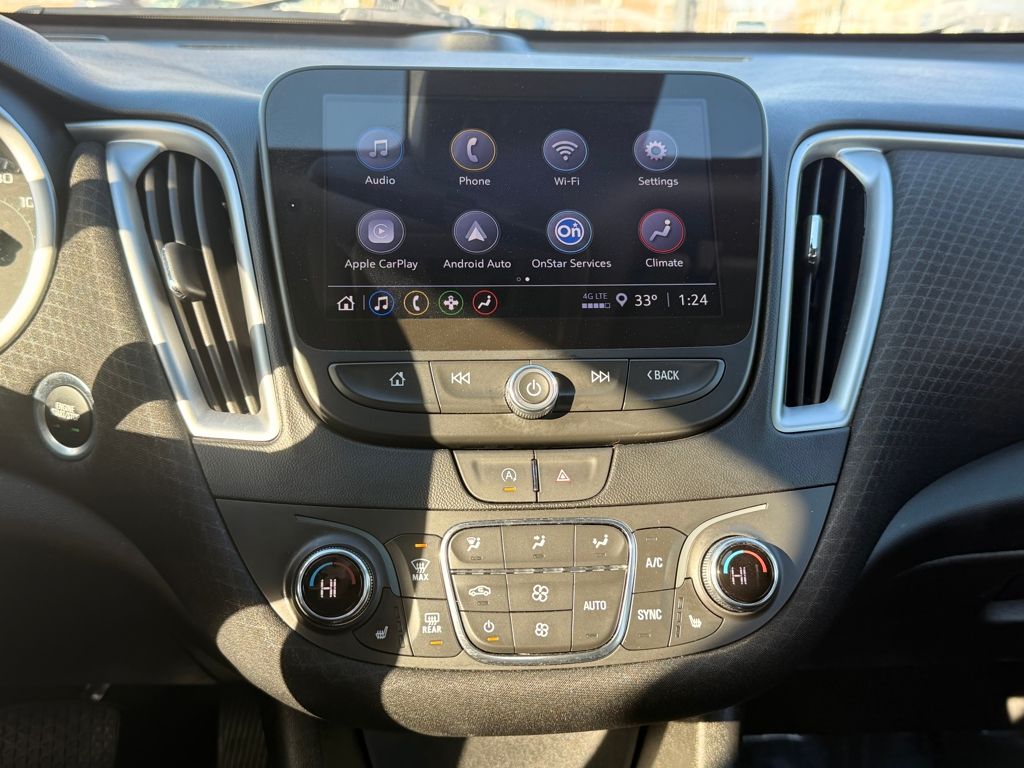 2023 Chevrolet Malibu LT Image 25 of 35