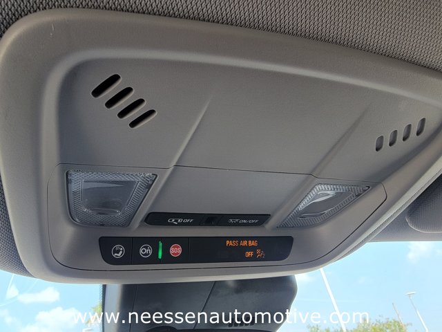 Vehicle image 30 of 41