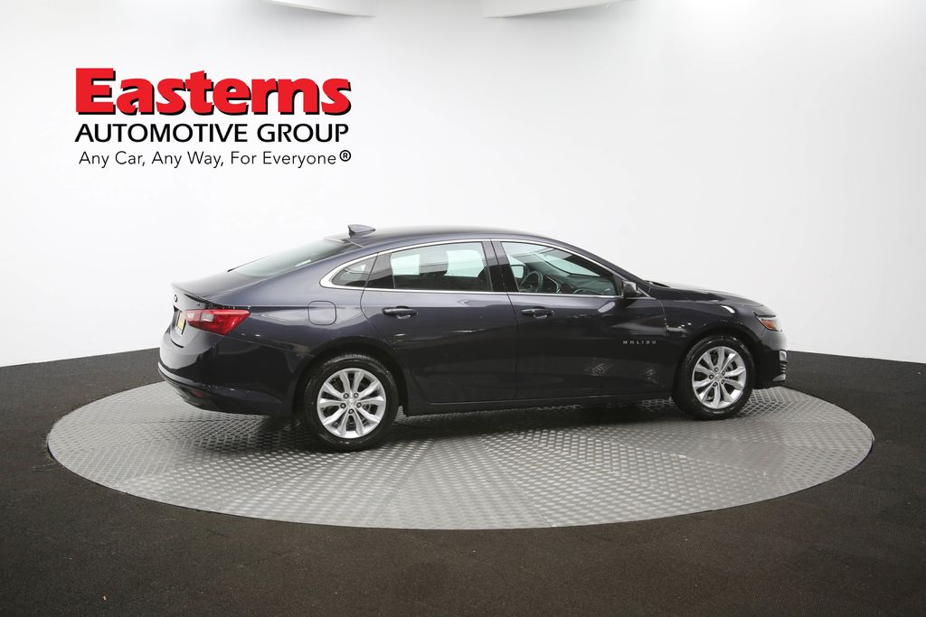 Vehicle image 20 of 61