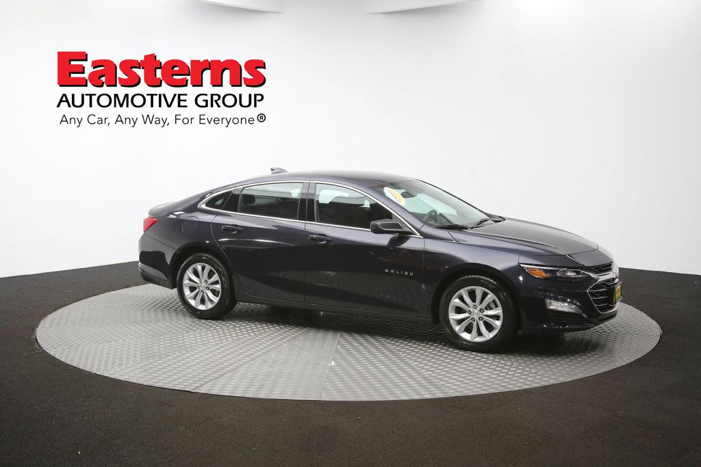 Vehicle image 11 of 61