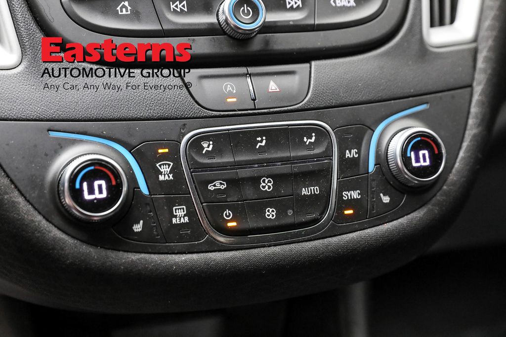 Vehicle image 49 of 61