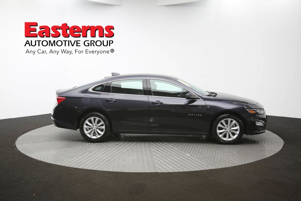 Vehicle image 18 of 61