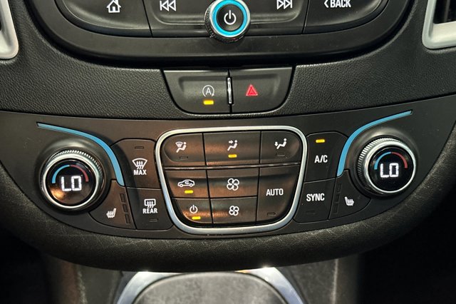 Vehicle image 19 of 27