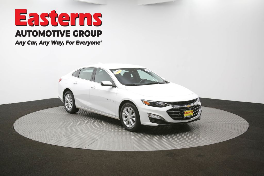 Vehicle image 11 of 61