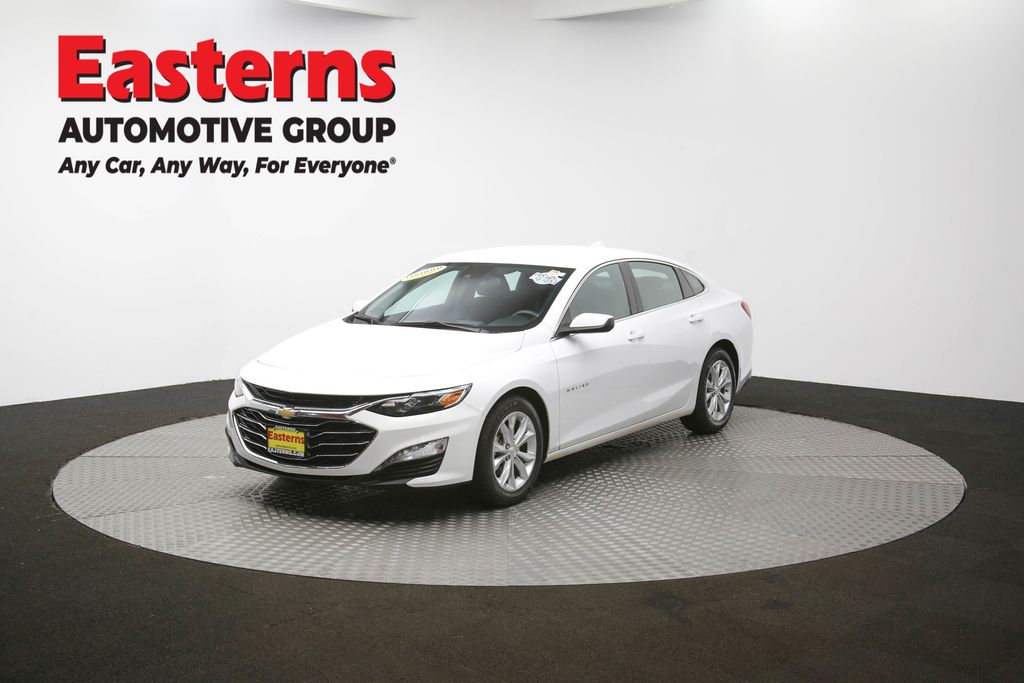Vehicle image 4 of 61