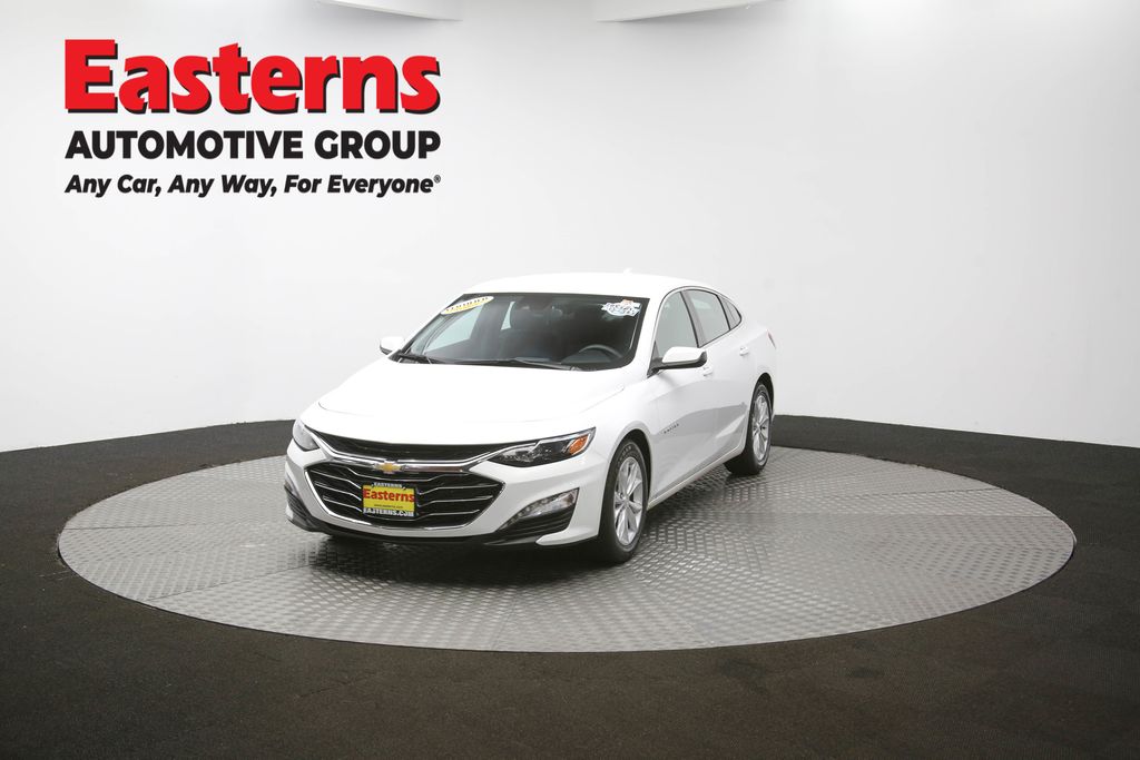 Vehicle image 2 of 61
