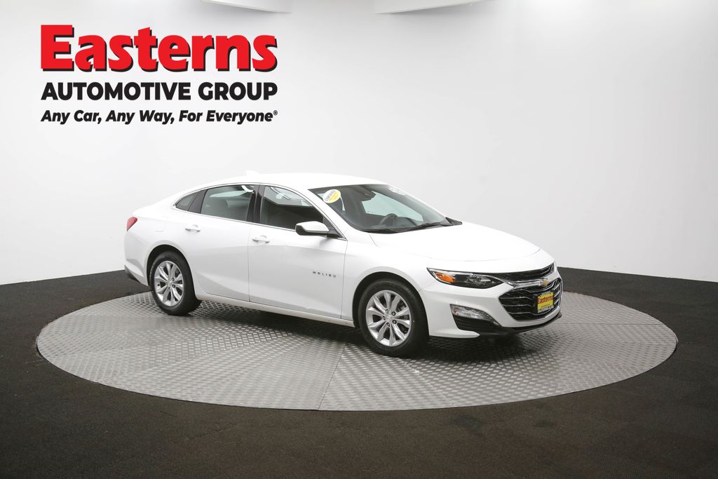 Vehicle image 14 of 61