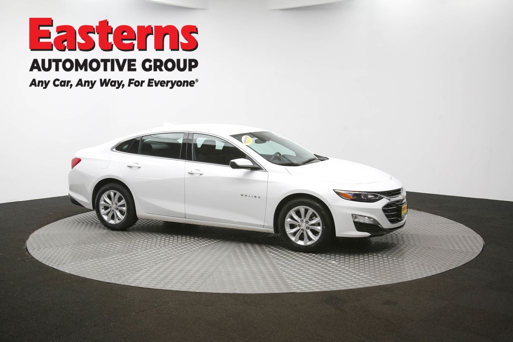 Vehicle image 12 of 61