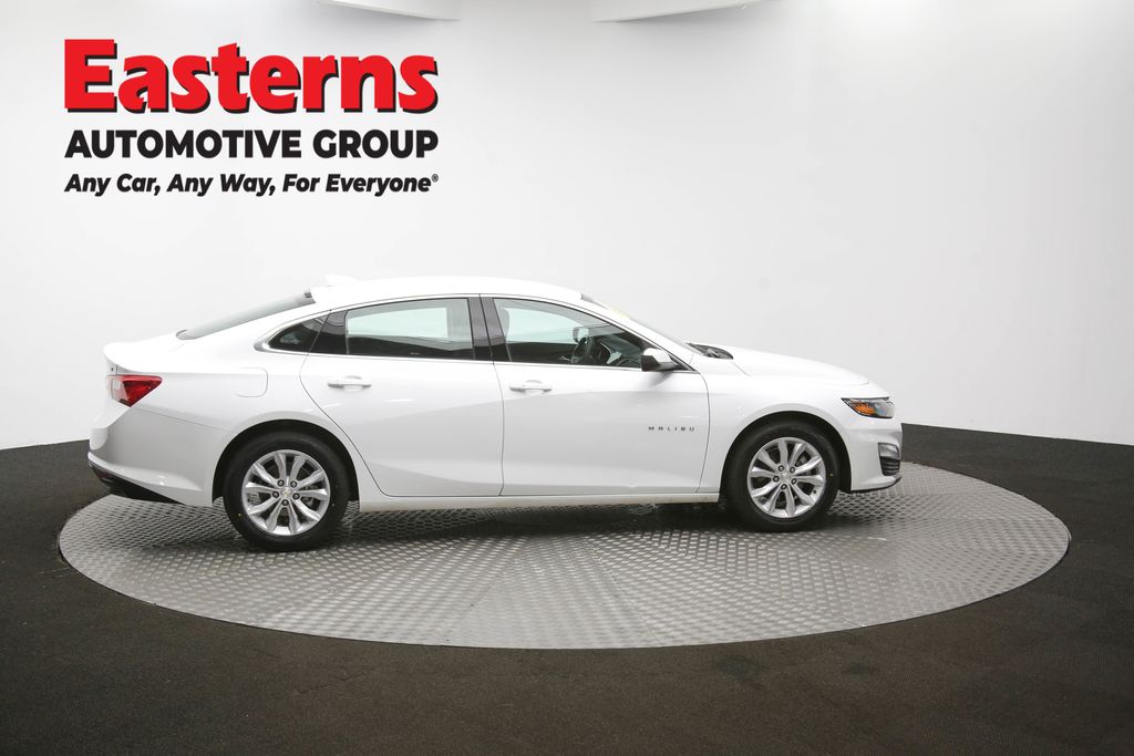 Vehicle image 19 of 61
