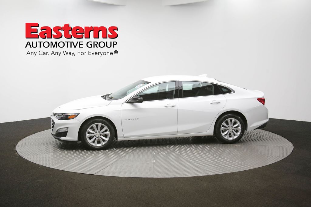 Vehicle image 36 of 61