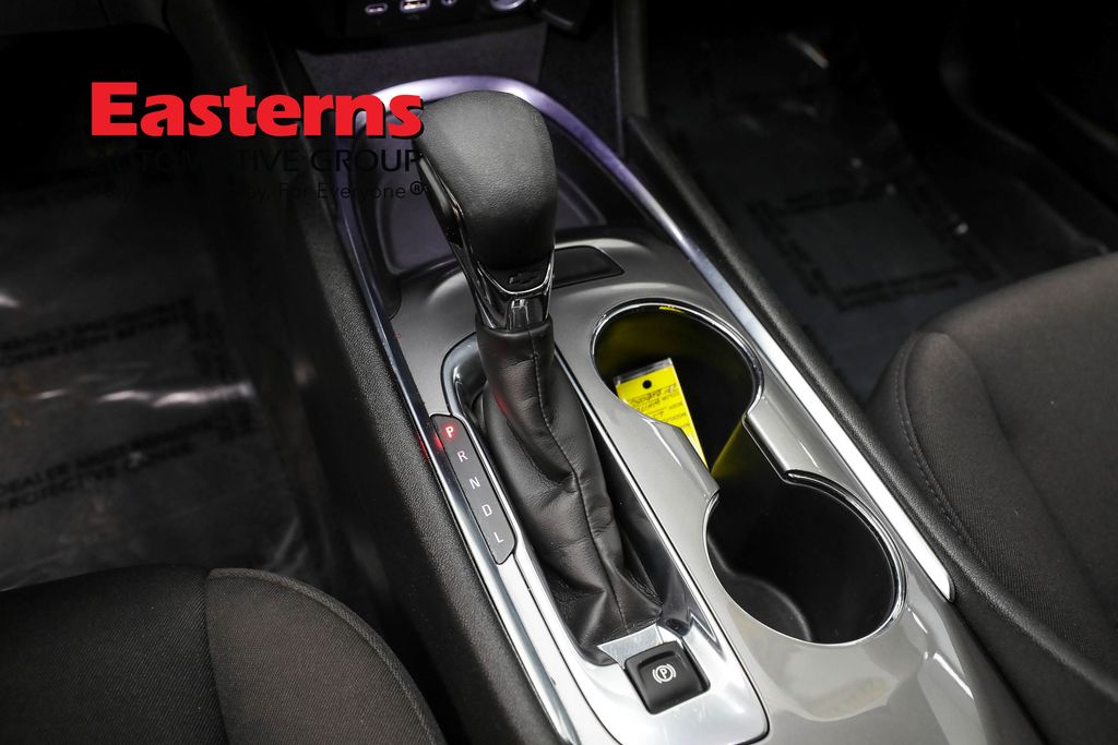 Vehicle image 43 of 61