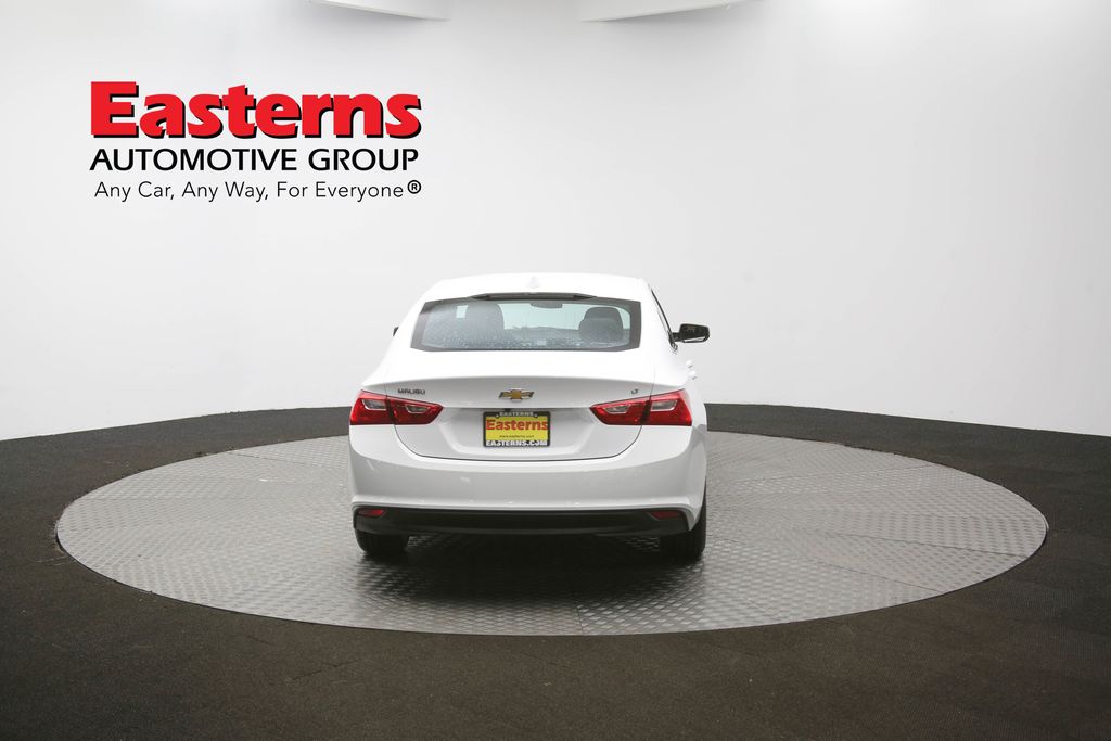 Vehicle image 27 of 61
