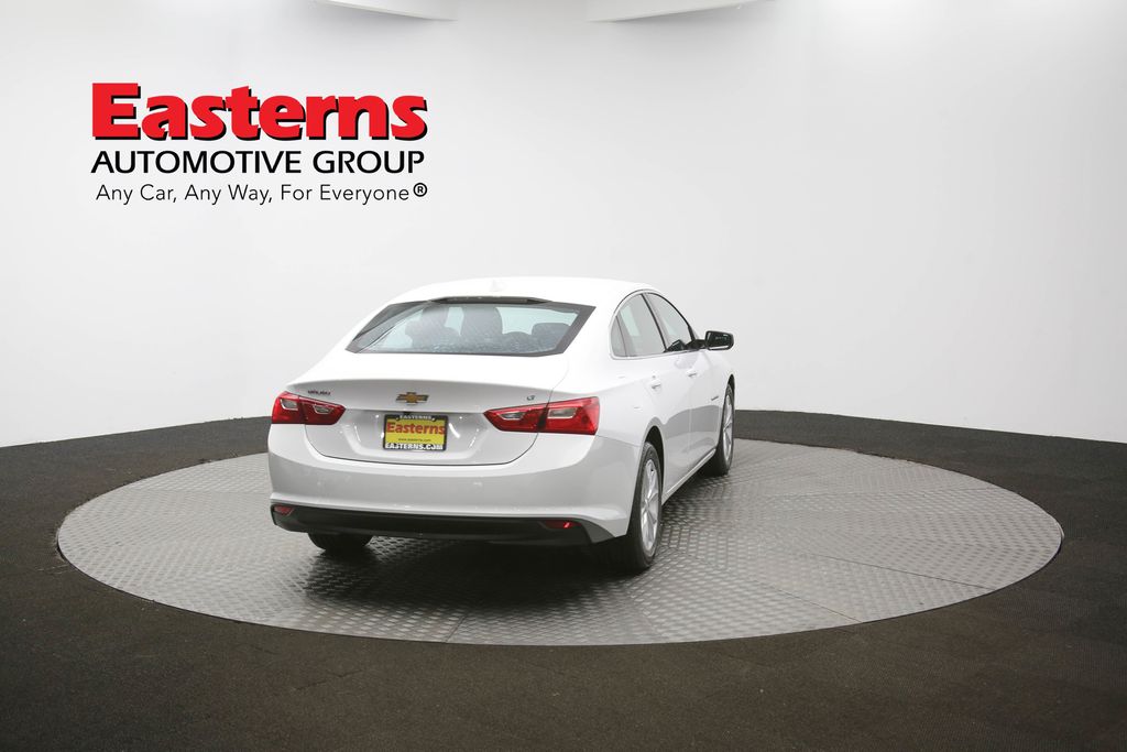 Vehicle image 22 of 61