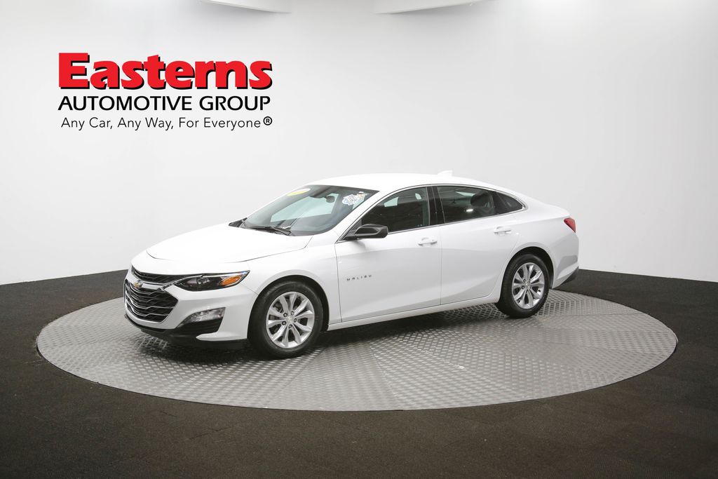Vehicle image 5 of 61