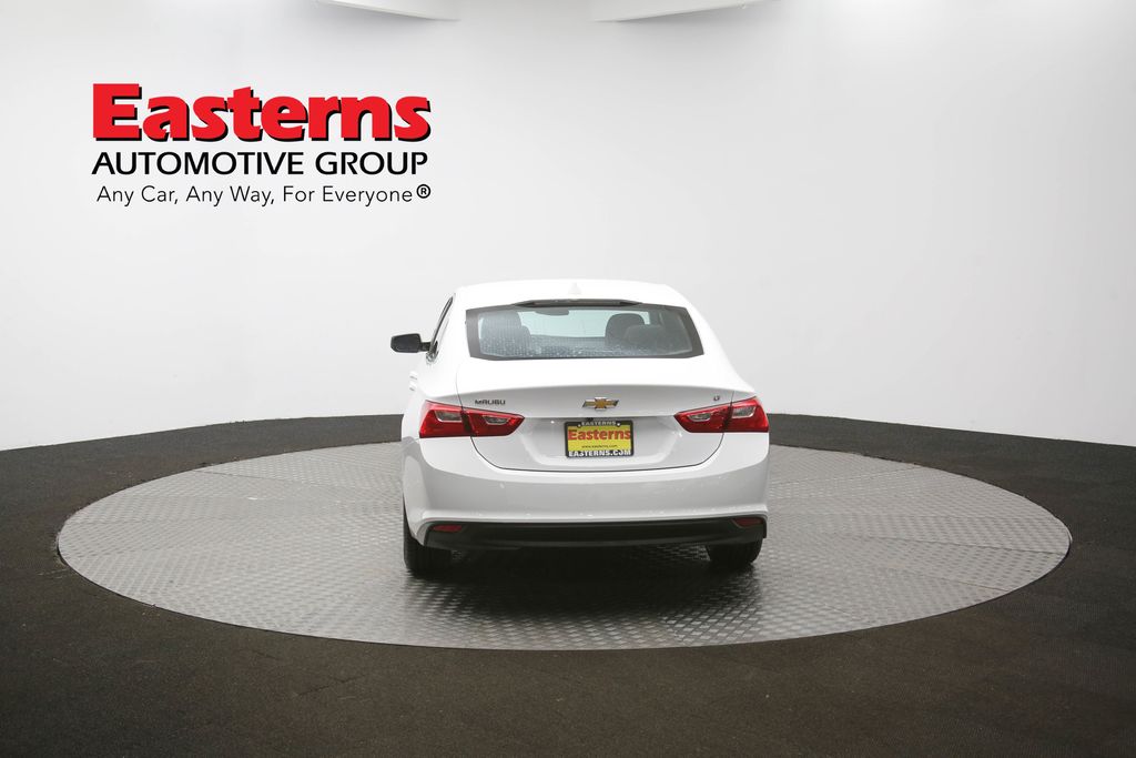 Vehicle image 28 of 61