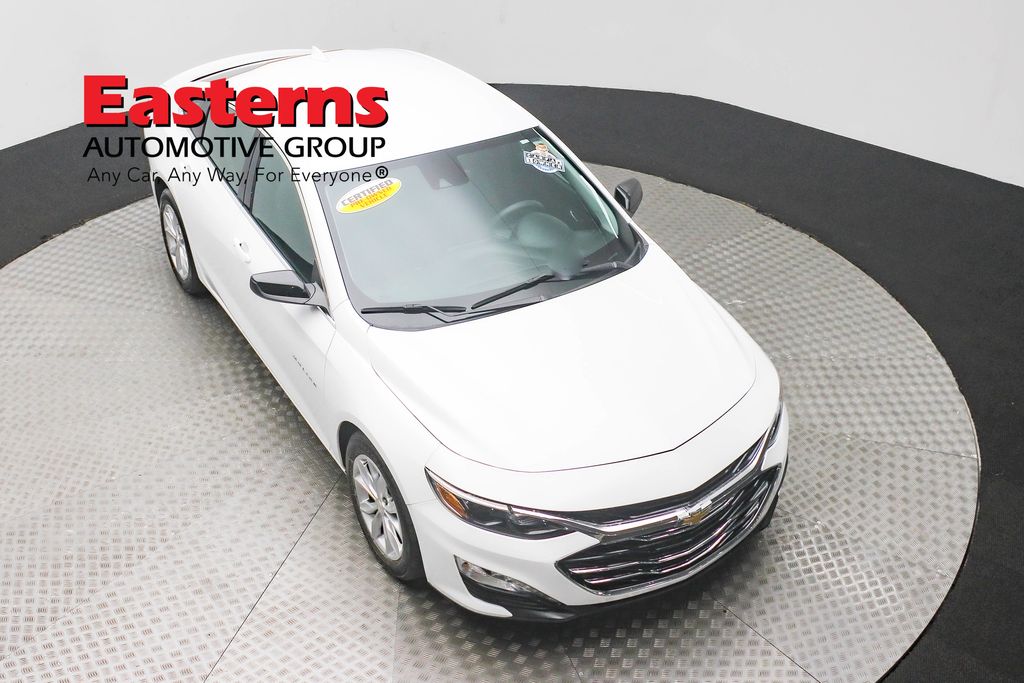 Vehicle image 13 of 61