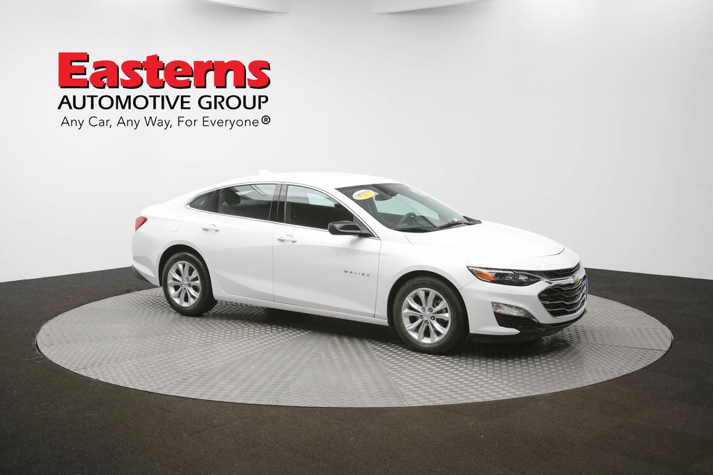 Vehicle image 15 of 61