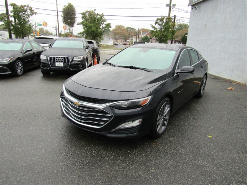 2023 Chevrolet Malibu LT Image 1 of 62