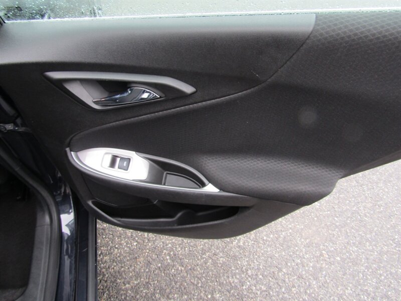 2023 Chevrolet Malibu LT Image 39 of 62