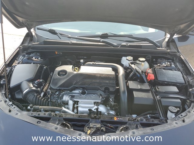 Vehicle image 24 of 34