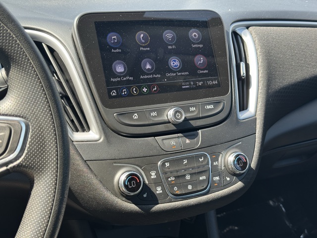 Vehicle image 28 of 31