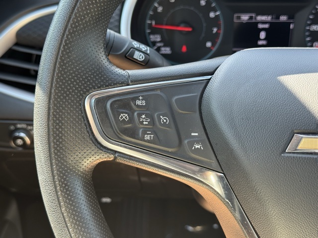 Vehicle image 25 of 31