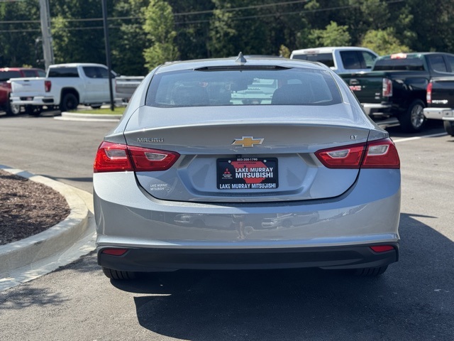 Vehicle image 4 of 31