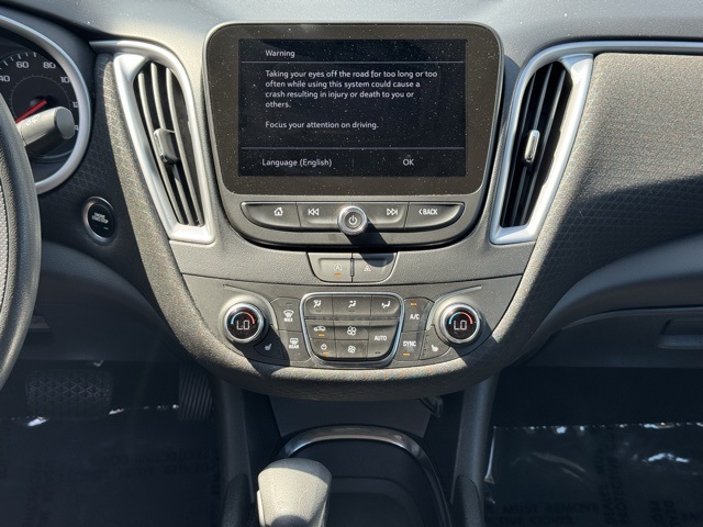 Vehicle image 15 of 31
