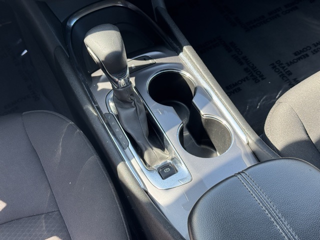 Vehicle image 16 of 31