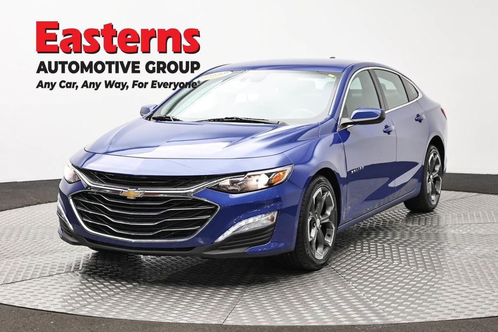 2023 Chevrolet Malibu LT Image 1 of 64