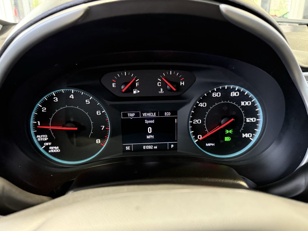 Vehicle image 12 of 39