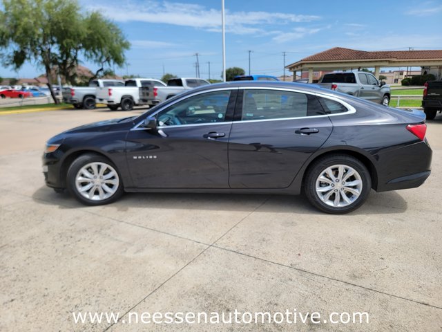 Vehicle image 7 of 32