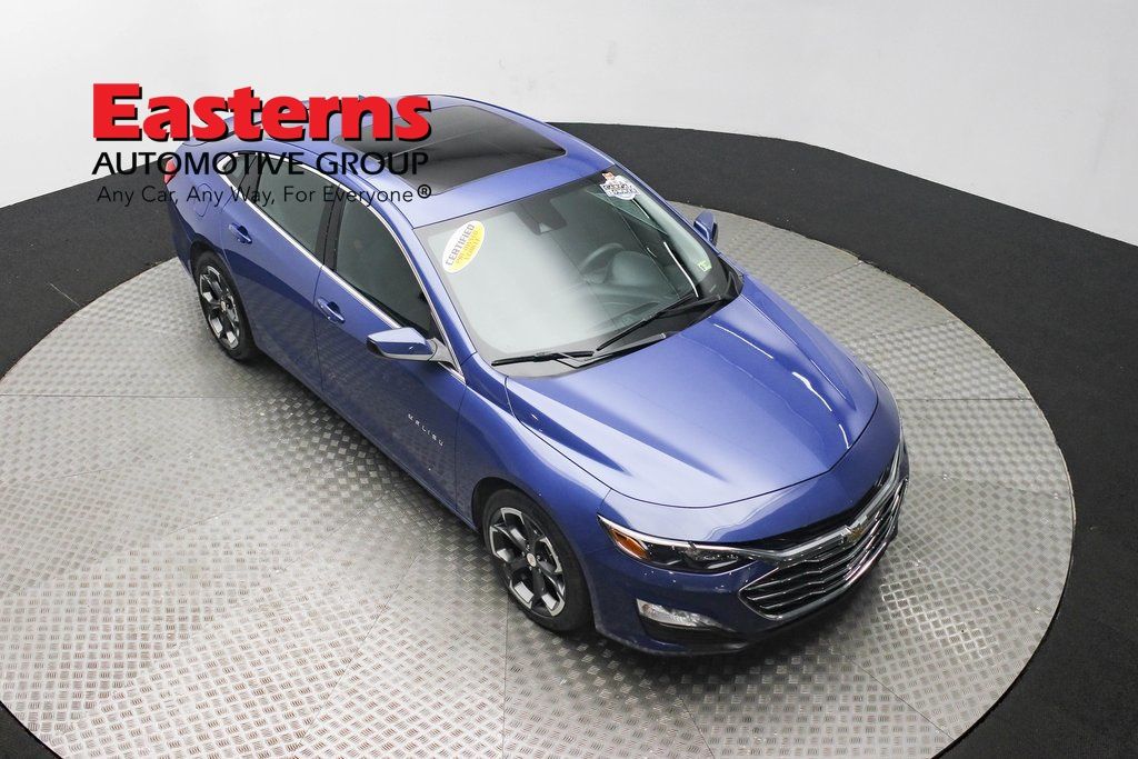 Vehicle image 16 of 62