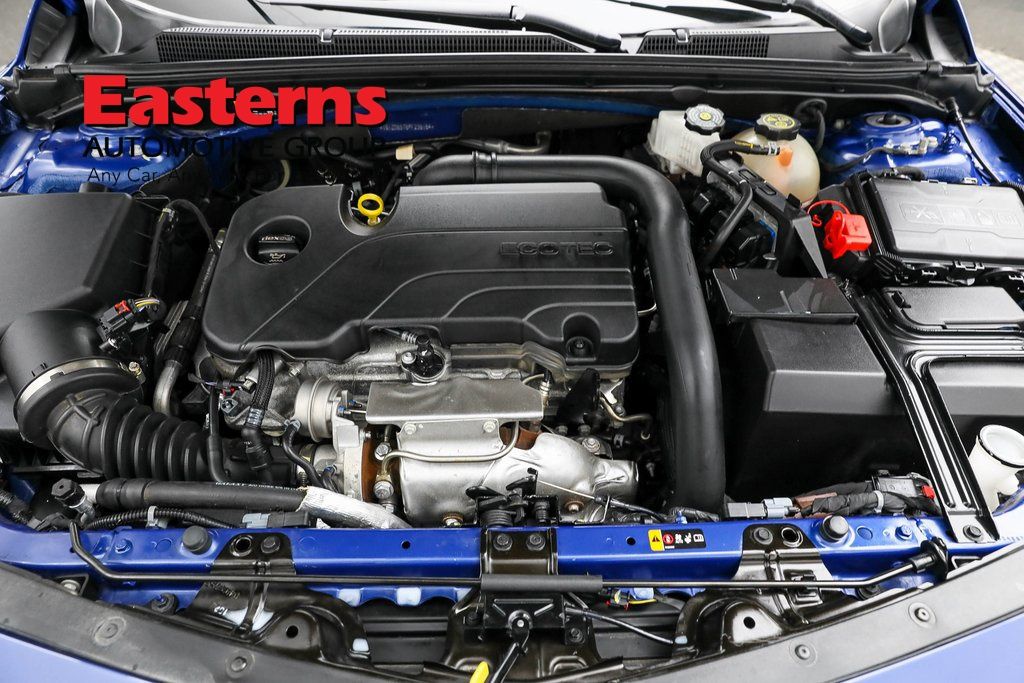 Vehicle image 37 of 62
