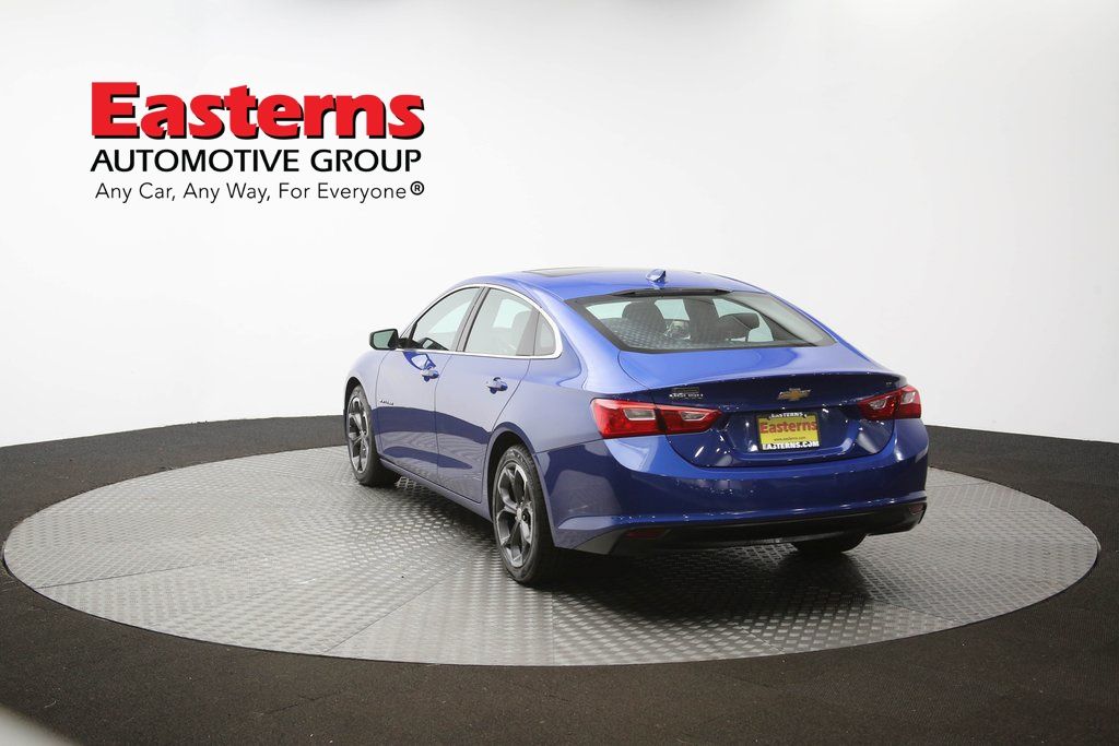 Vehicle image 30 of 62