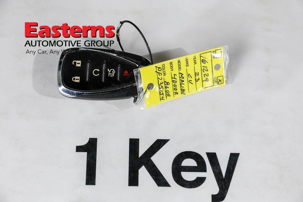 Vehicle image 51 of 62