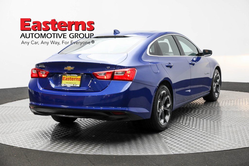 Vehicle image 25 of 62