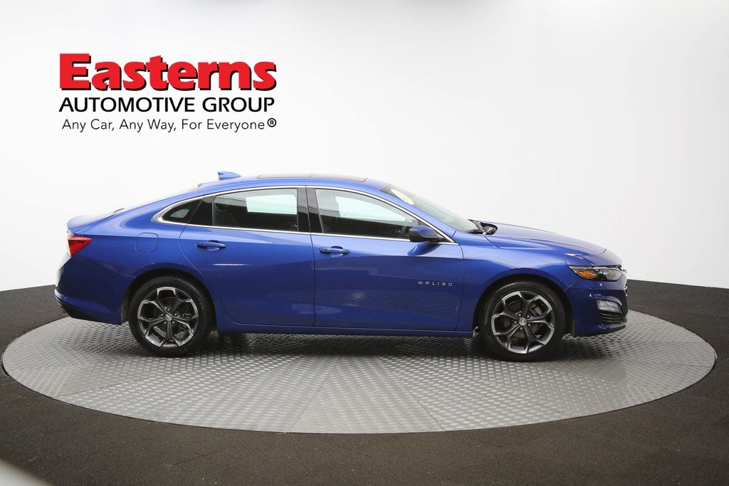 Vehicle image 19 of 62