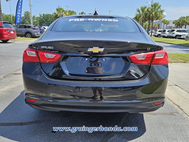 Vehicle image 22 of 23