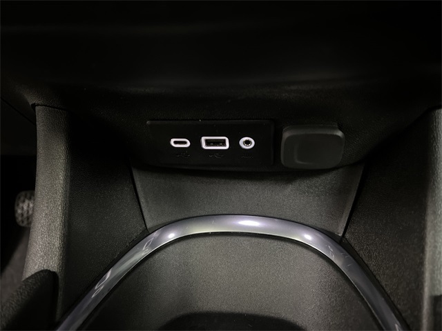 2023 Chevrolet Malibu LT Image 32 of 34