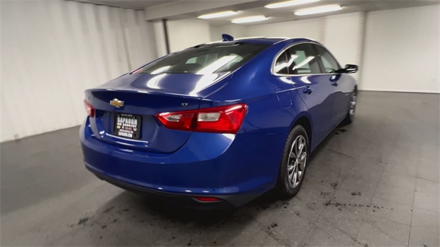 2023 Chevrolet Malibu LT Image 6 of 34