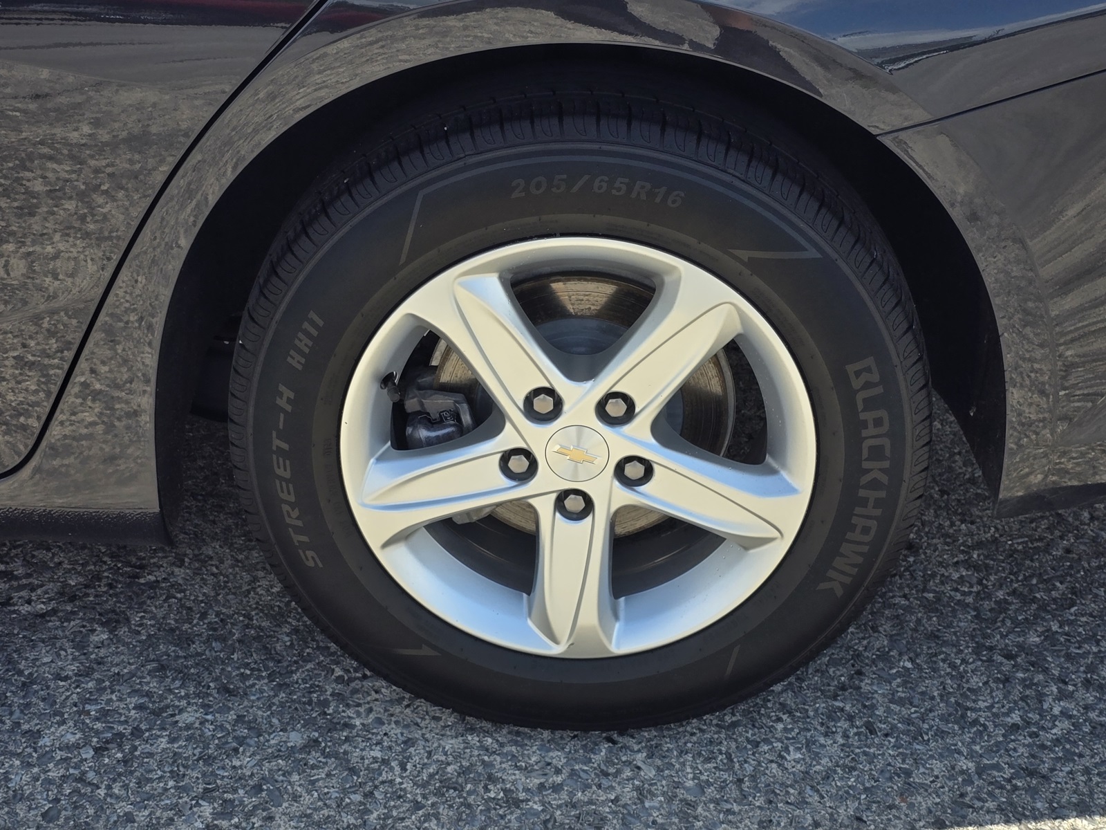 Vehicle image 8 of 26