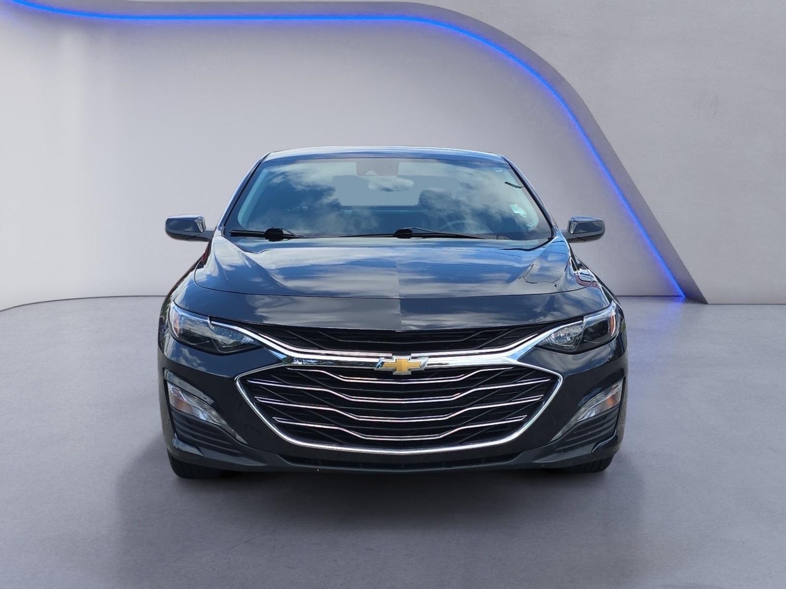 Vehicle image 3 of 26