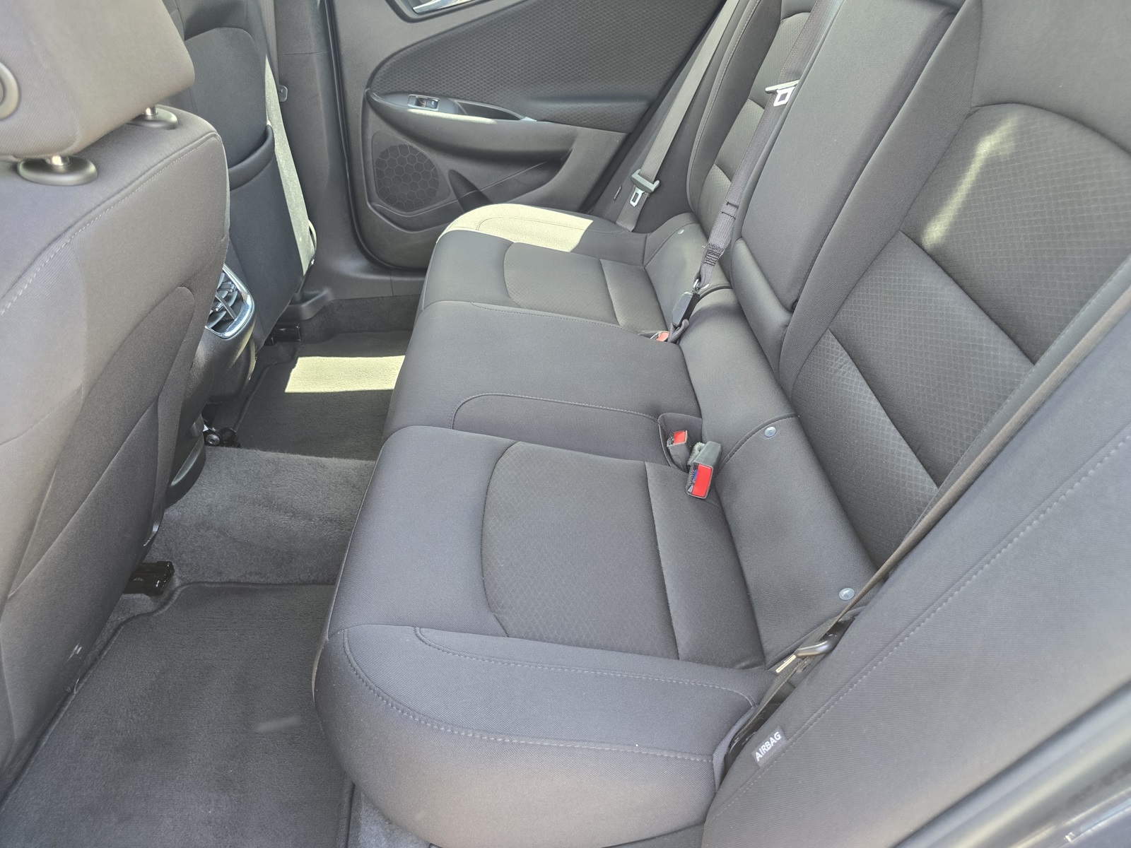 Vehicle image 9 of 26